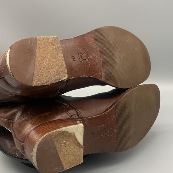 Tory Burch Kiernan Brown Leather Gold Hardware Logo Riding Boots Size 5M - Picture 8 of 8